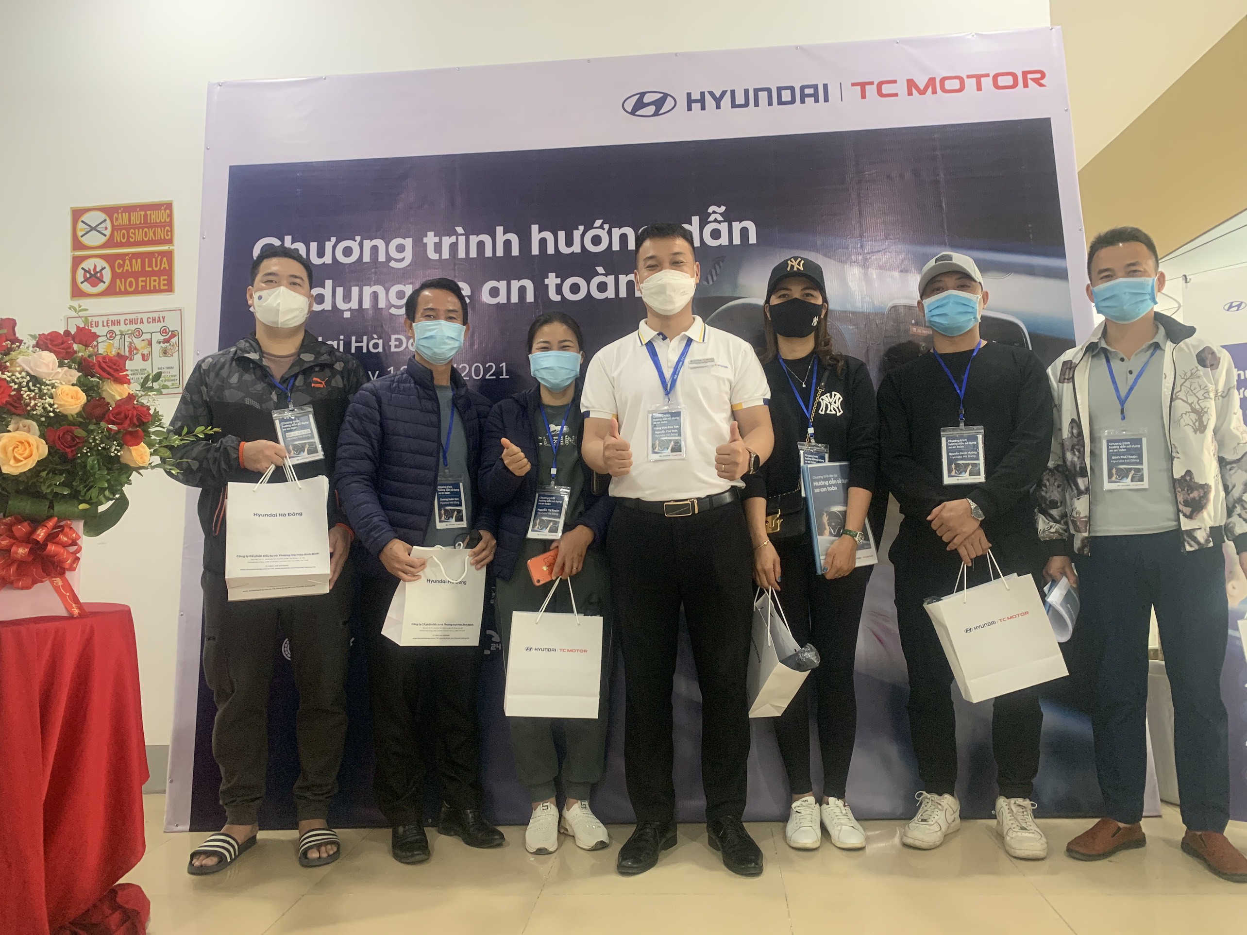 Chương Tr&igrave;nh : " HƯỚNG DẪN SỬ DỤNG XE AN TO&Agrave;N" của Hyundai H&agrave; Đ&ocirc;ng đ&atilde; diễn ra th&agrave;nh c&ocirc;ng tốt đẹp!