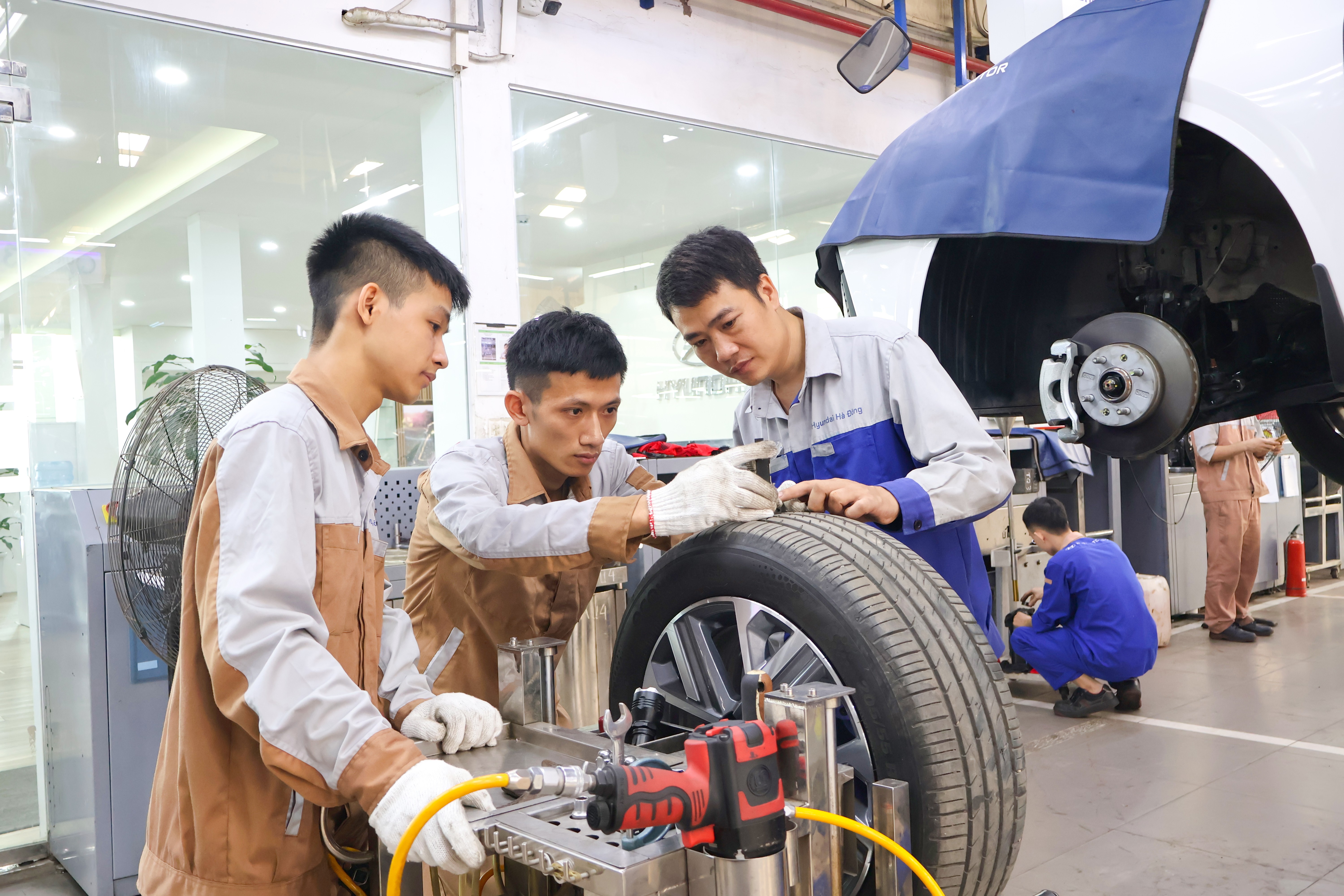 Hyundai H&agrave; Đ&ocirc;ng sẵn s&agrave;ng chinh phục Hội thi Tay nghề Hyundai Th&agrave;nh C&ocirc;ng 2025
