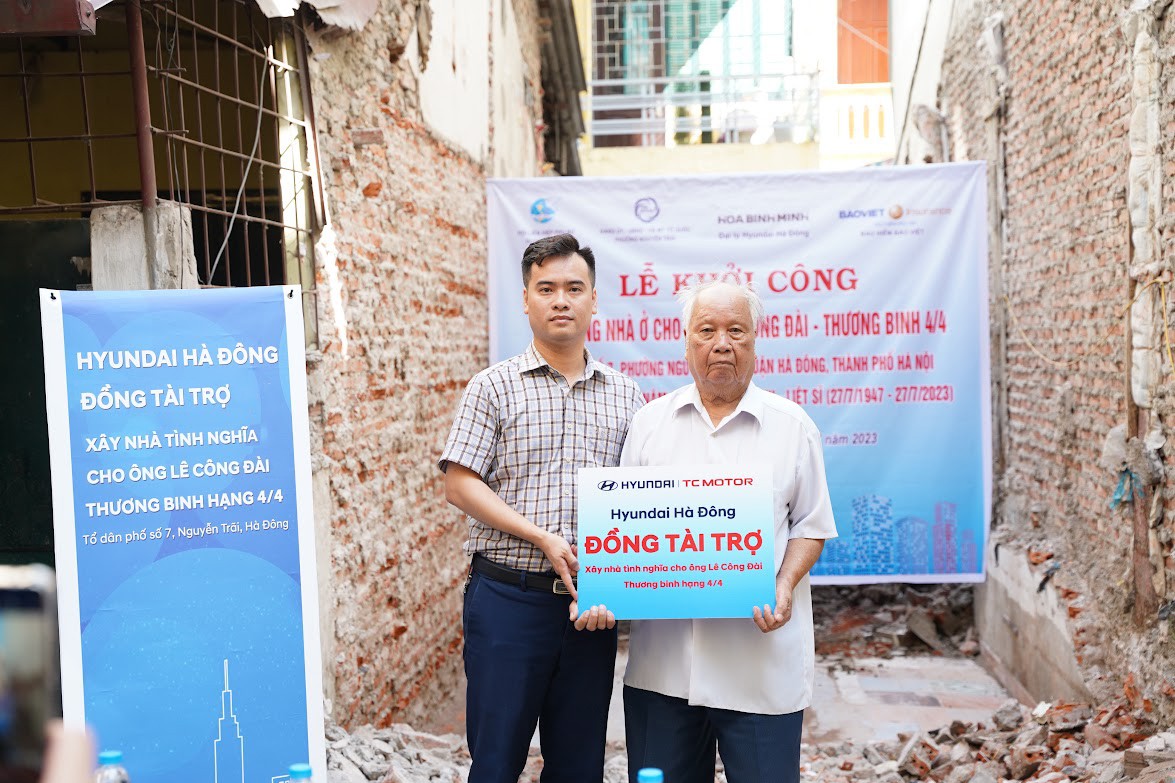 Hyundai H&agrave; Đ&ocirc;ng đồng t&agrave;i trợ chương tr&igrave;nh x&acirc;y nh&agrave; t&igrave;nh nghĩa