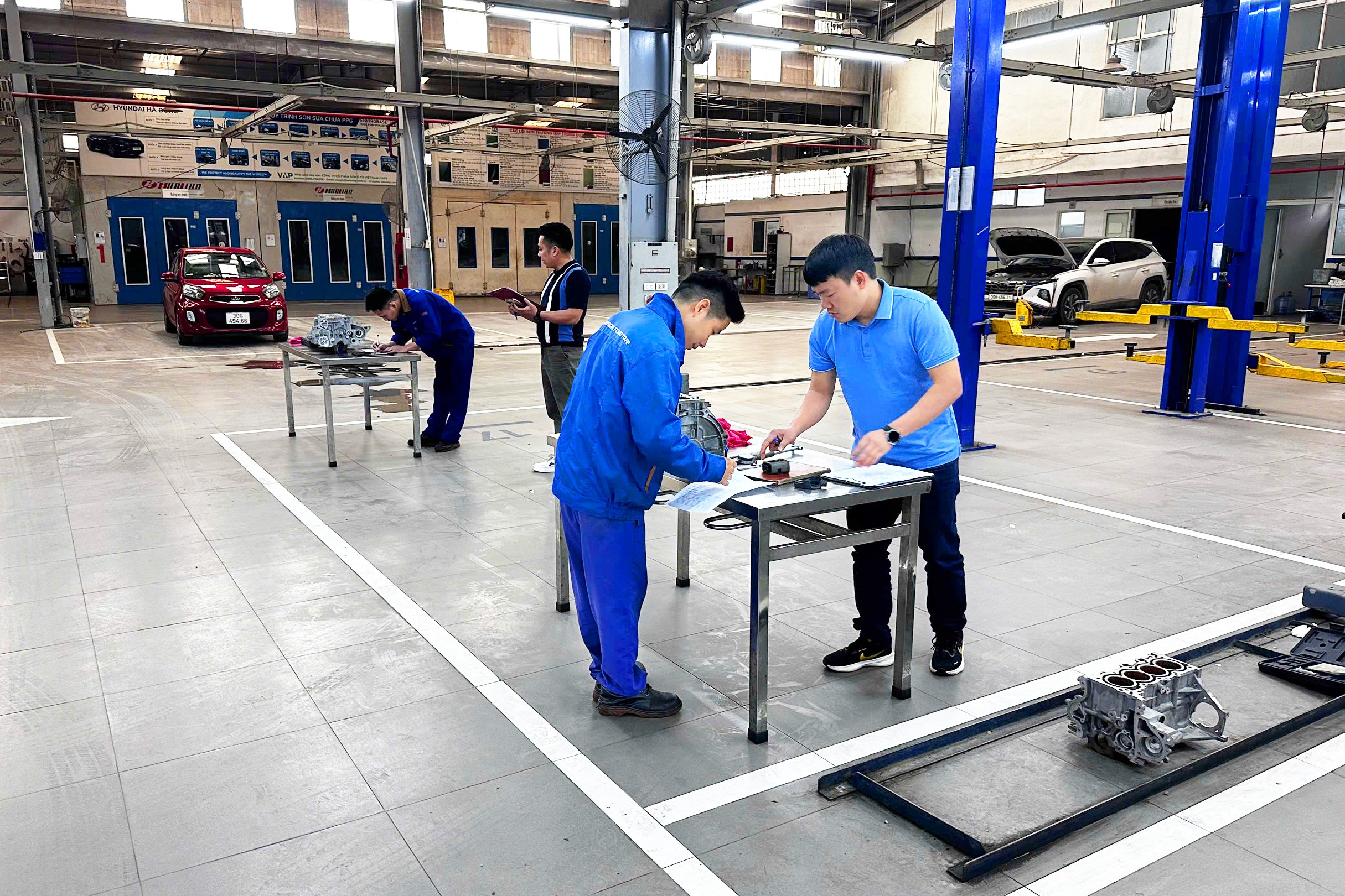 Hội thi s&aacute;t hạch tay nghề kỹ thuật vi&ecirc;n năm 2025