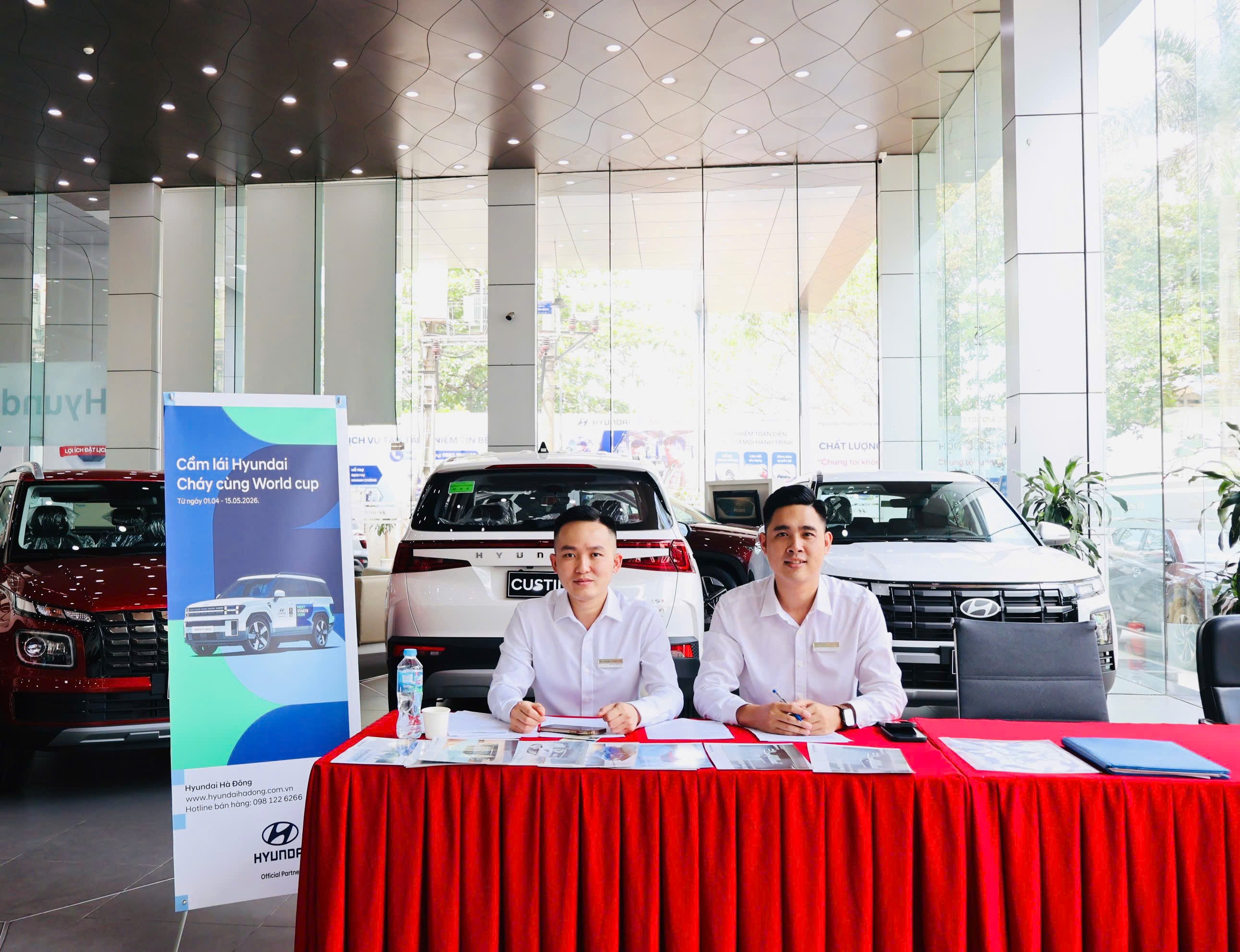 Cầm l&aacute;i Hyundai- Ch&aacute;y c&ugrave;ng Worldcup